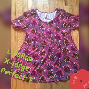 X-large Floral LuLaRoe Rose Pattern Perfect tee